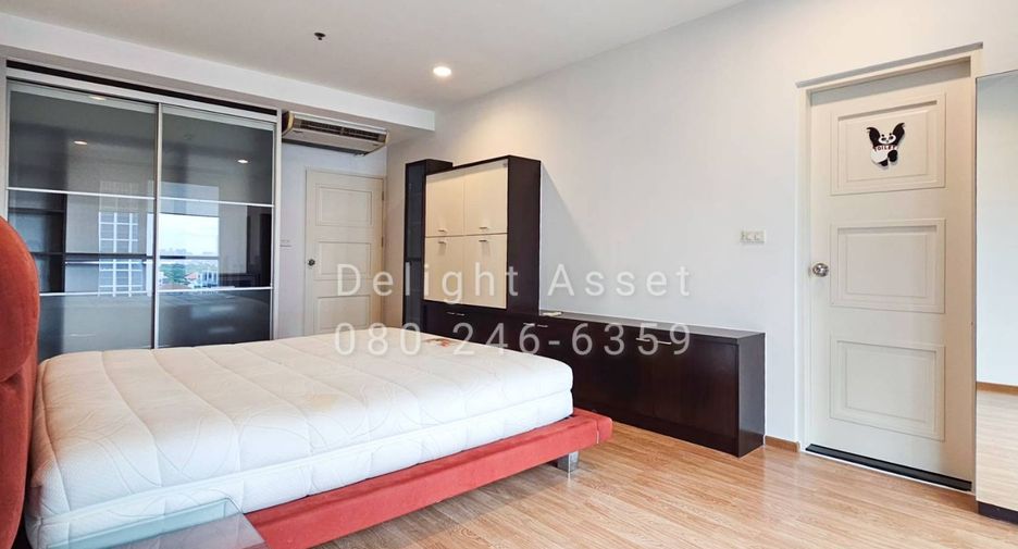 For rent 2 bedrooms condo in Phaya Thai, Bangkok