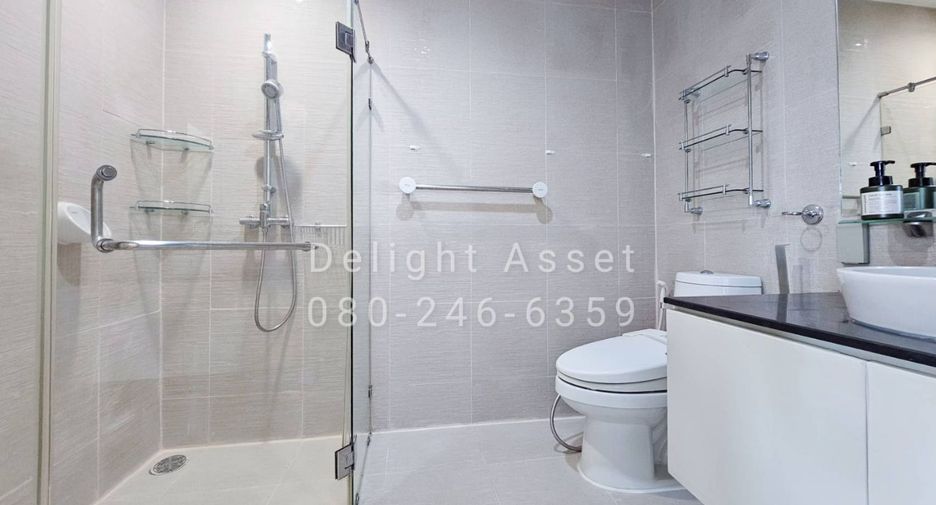 For rent 2 bedrooms condo in Phaya Thai, Bangkok