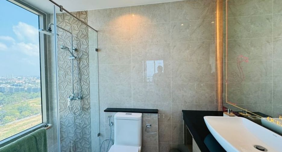 Condo en alquiler de 2 habitaciones en Bang Lamung, Chonburi