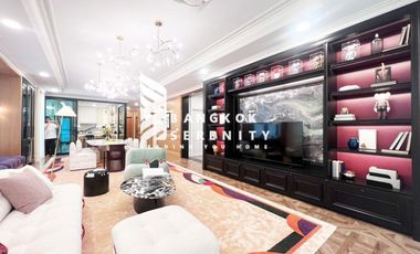 For sale 5 bed house in Saphan Sung, Bangkok