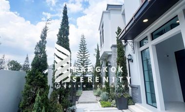 For sale 5 bed house in Saphan Sung, Bangkok