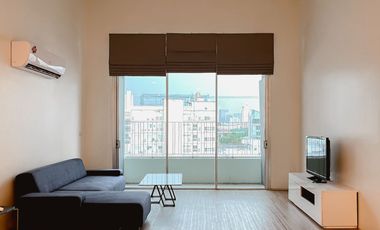 For rent 3 bedrooms condo in Phaya Thai, Bangkok