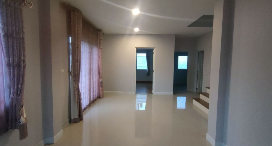 出售 4 卧室 独立屋 在 Lat Krabang, 曼谷