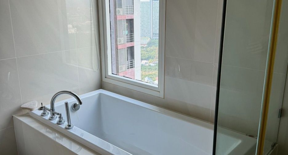 Wohnung zum Kauf mit 2 Zimmer in Bang Lamung, Chonburi