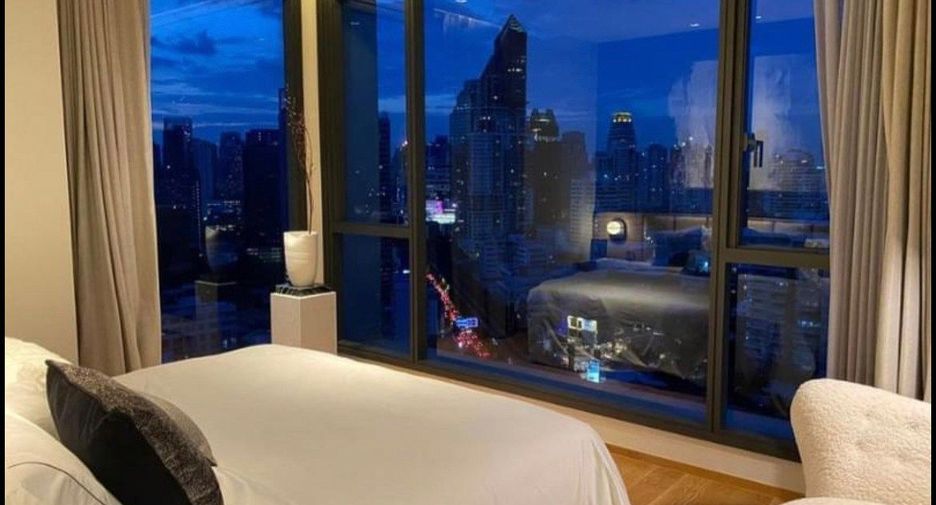 For rent and for sale 2 bedrooms condo in Khlong Toei, Bangkok