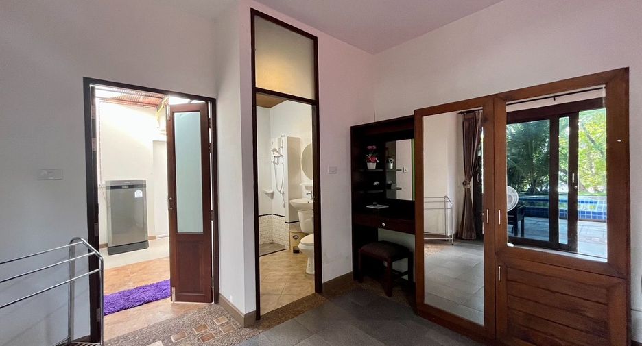 For rent 4 bed house in Mueang Krabi, Krabi