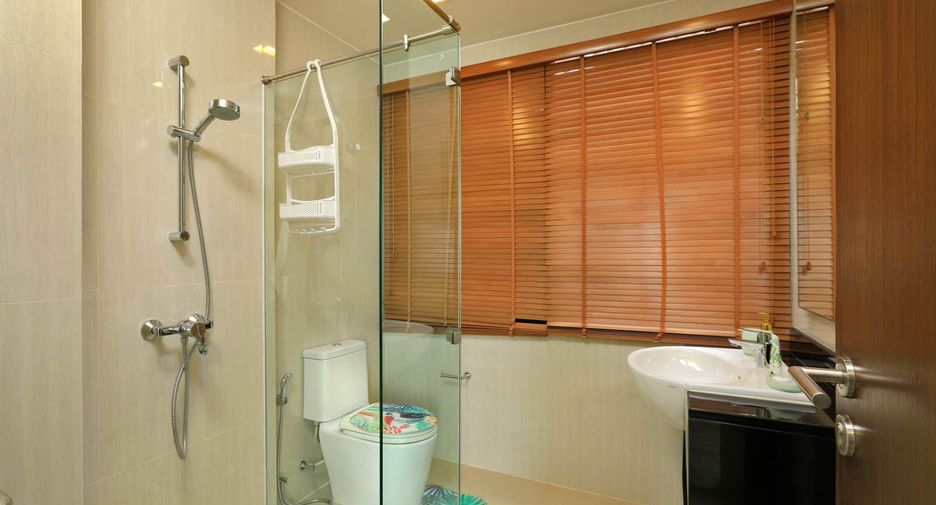 For sale 3 bed townhouse in Thalang, Phuket