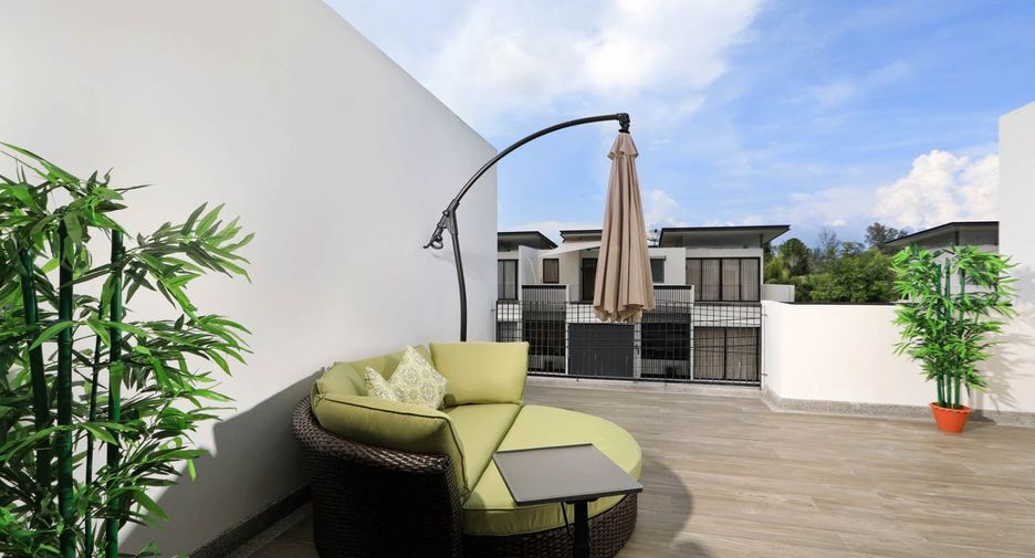 For sale 3 bed townhouse in Thalang, Phuket