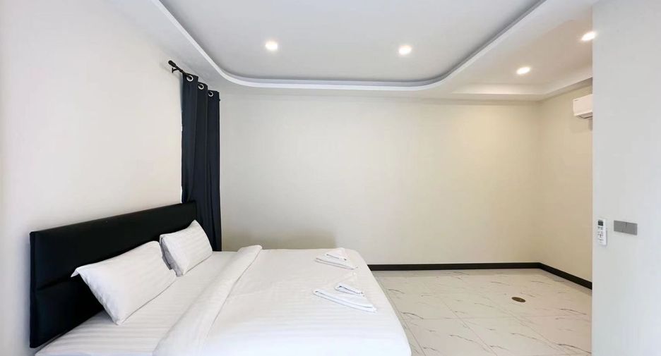 For sale 16 bed villa in East Pattaya, Pattaya