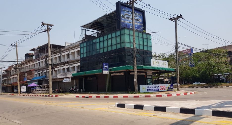 For rent and for sale retail Space in Mueang Uttaradit, Uttaradit
