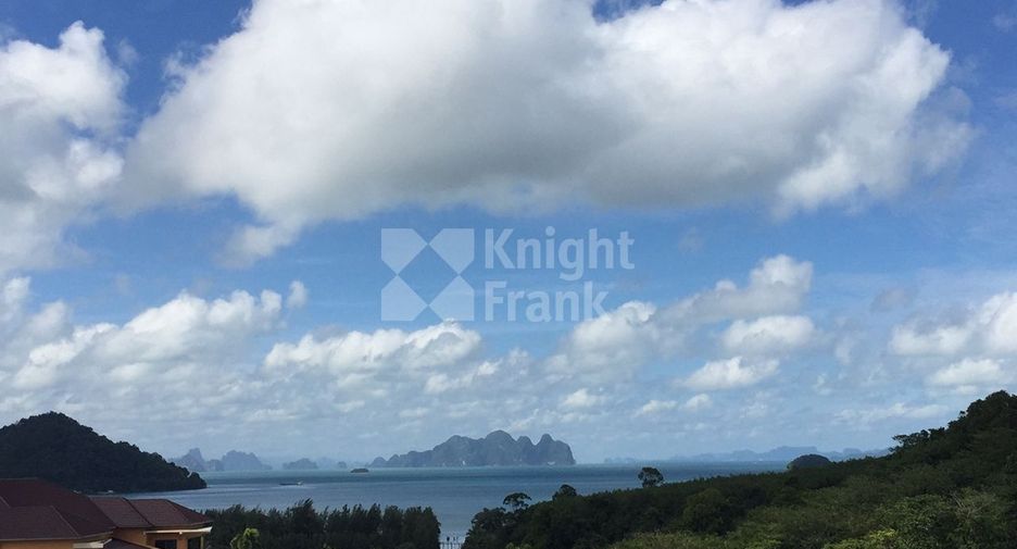 For sale 3 bed apartment in Thalang, Phuket