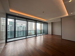 Wohnung zur Miete mit 2 Zimmer in Khlong Toei, Bangkok