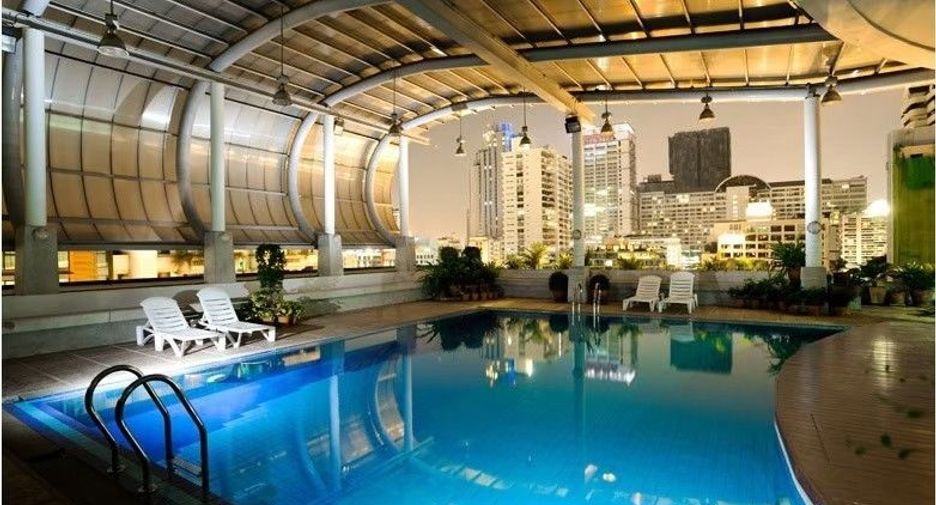 For rent 3 bedrooms condo in Watthana, Bangkok