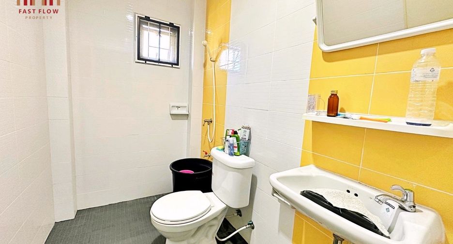 Casa en venta de 3 habitaciones en Bang Bua Thong, Nonthaburi