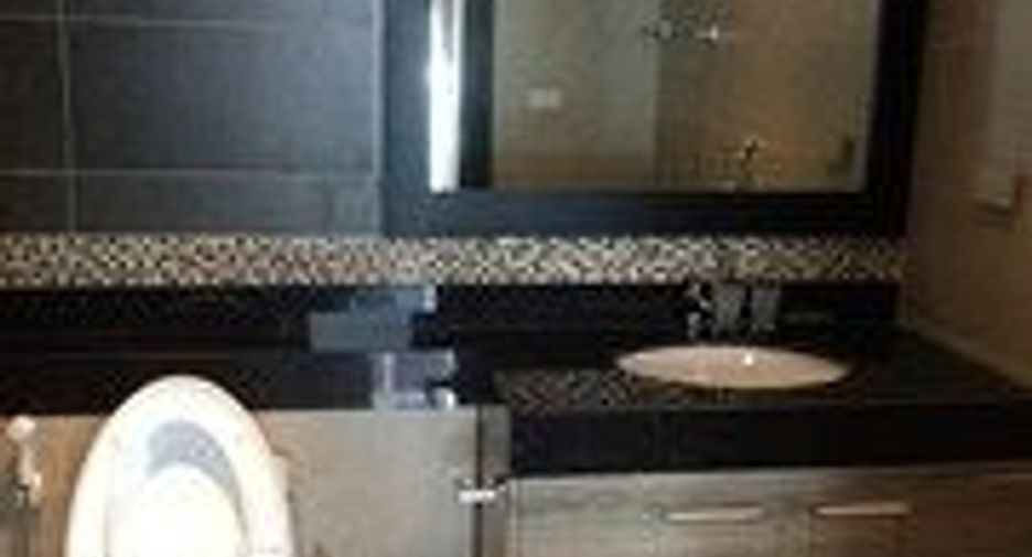 For rent and for sale 2 bedrooms condo in Bang Lamung, Chonburi