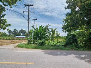 For sale land in Banphot Phisai, Nakhon Sawan