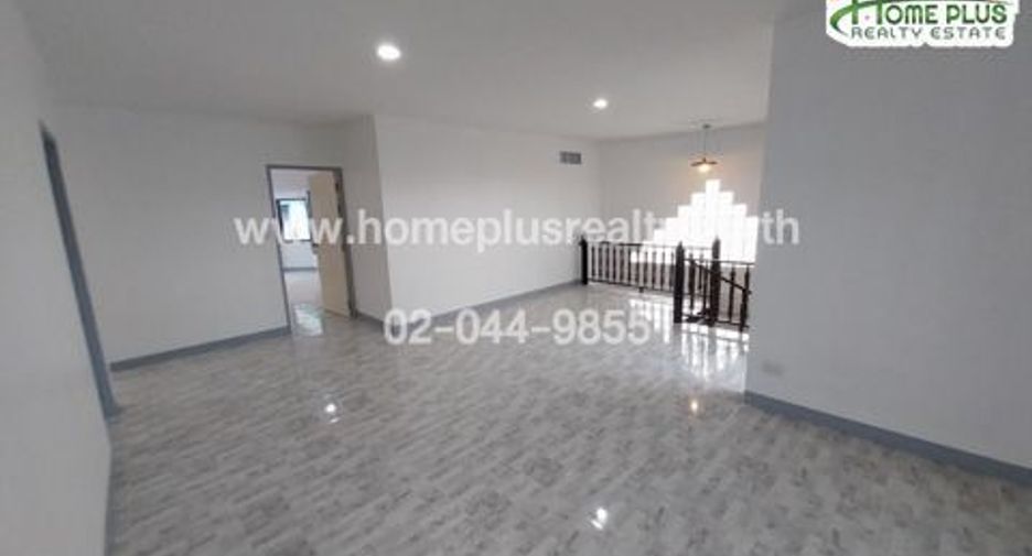 For sale 5 ベッドルーム townhouse in Nong Khaem, Bangkok