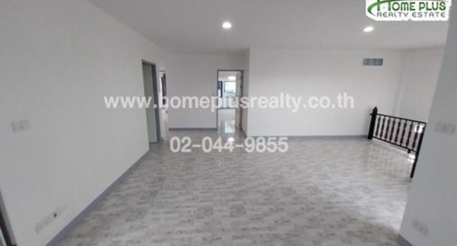 For sale 5 ベッドルーム townhouse in Nong Khaem, Bangkok