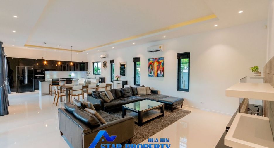 For sale 4 bedrooms house in Cha Am, Phetchaburi