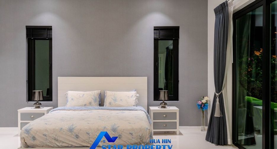For sale 4 bedrooms house in Cha Am, Phetchaburi