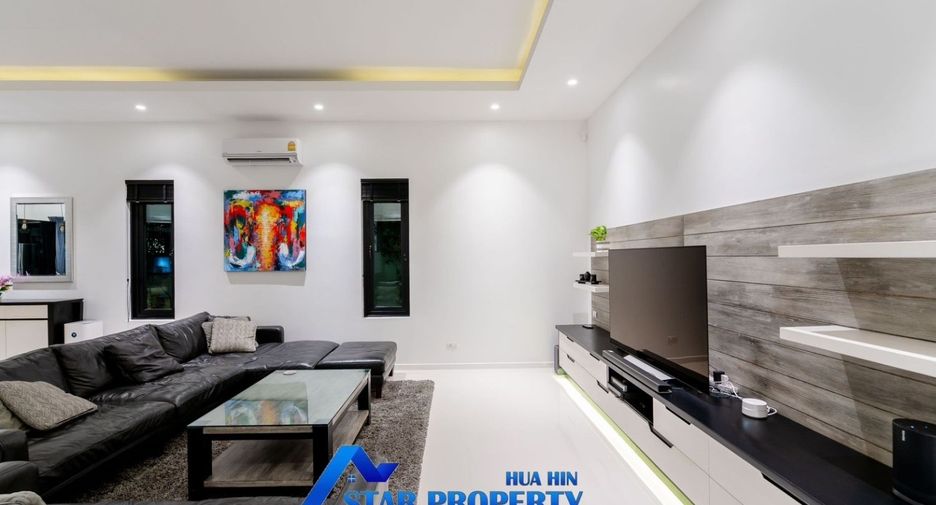 For sale 4 bedrooms house in Cha Am, Phetchaburi