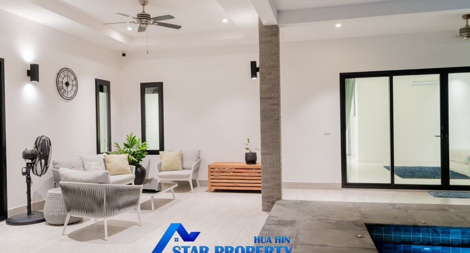 For sale 4 bedrooms house in Cha Am, Phetchaburi