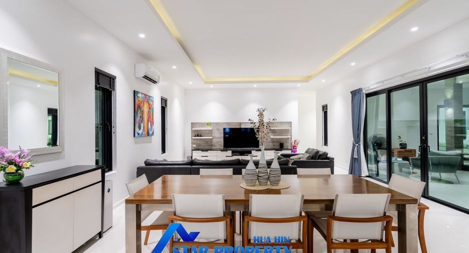 For sale 4 bedrooms house in Cha Am, Phetchaburi