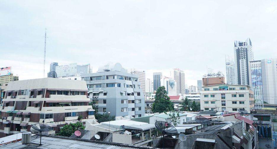 For rent 1 bed condo in Pathum Wan, Bangkok
