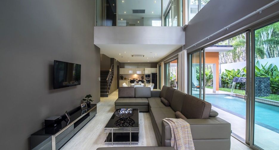 For rent and for sale 3 bedrooms villa in Thalang, Phuket