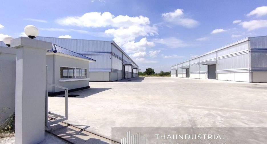 For rent warehouse in Ban Bueng, Chonburi