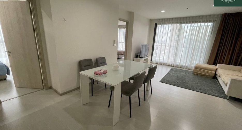 Condo en alquiler de 2 habitaciones en Khlong Toei, Bangkok