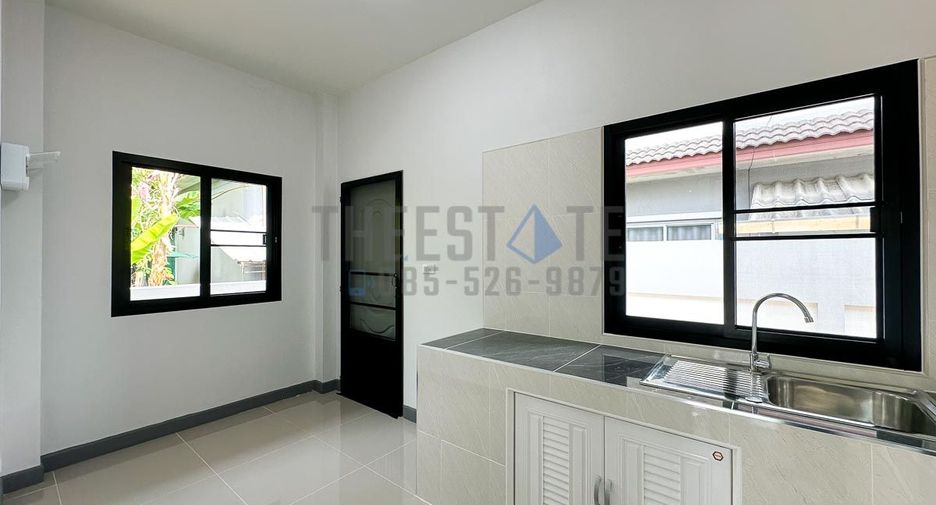 For sale 2 bedrooms house in Saraphi, Chiang Mai