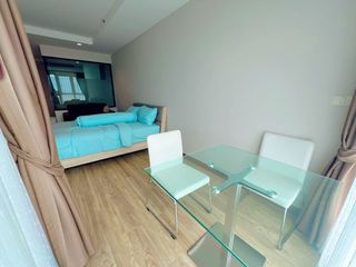 Condo en alquiler de 1 habitaciones en Si Racha, Chonburi