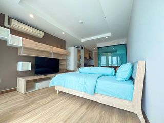 Condo en alquiler de 1 habitaciones en Si Racha, Chonburi
