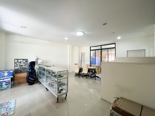 For sale 3 ベッドルーム house in Bang Na, Bangkok
