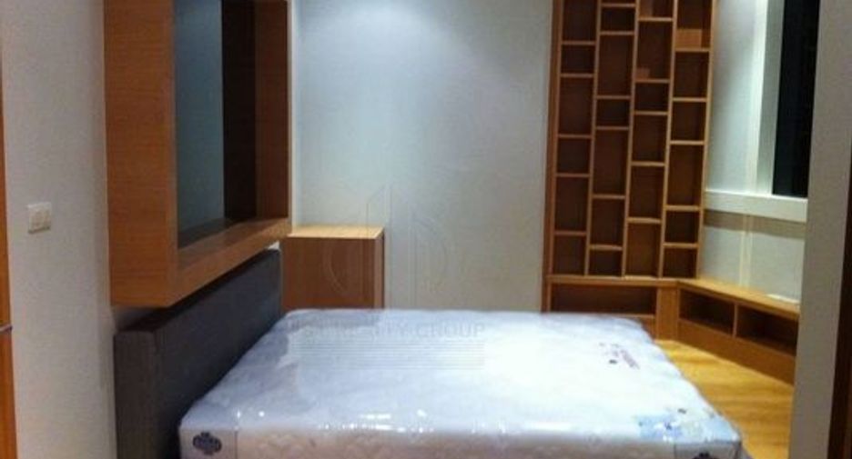 ให้เช่า 3 ห้องนอน คอนโด ใน คลองเตย, กรุงเทพฯ