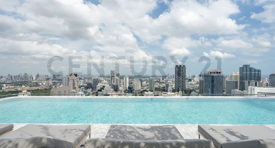 Wohnung zur Miete mit 1 Zimmer in Bang Rak, Bangkok