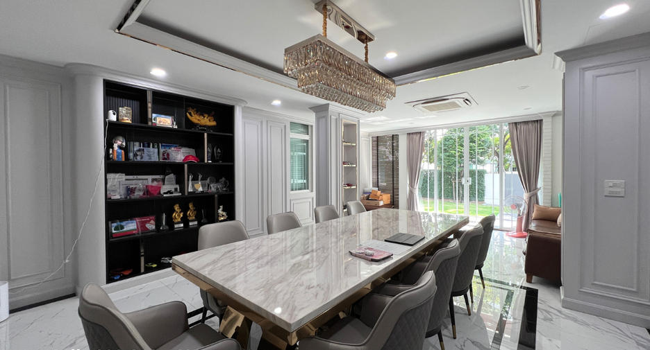 For sale 5 ベッドルーム house in Bang Bon, Bangkok