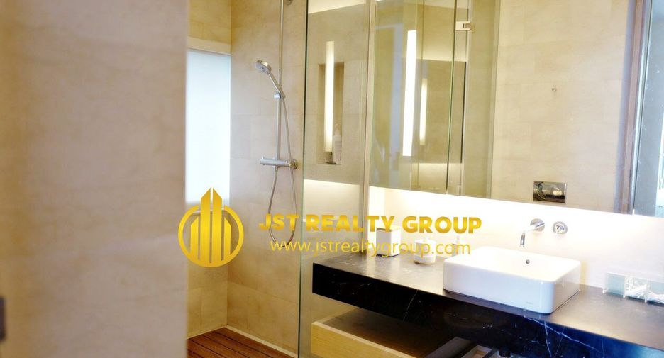 For rent and for sale 3 bedrooms condo in Khlong Toei, Bangkok