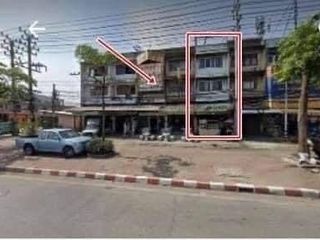 For sale 4 bed retail Space in Krathum Baen, Samut Sakhon