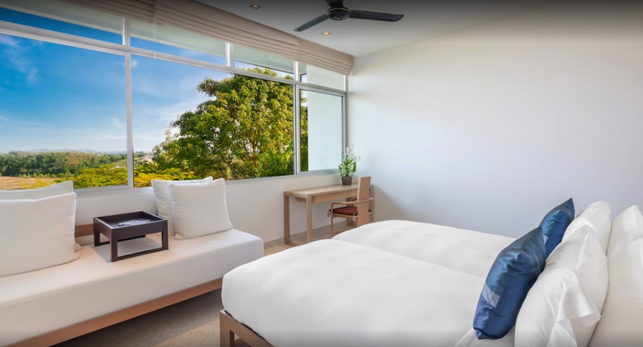 For rent and for sale 5 bedrooms villa in Thalang, Phuket