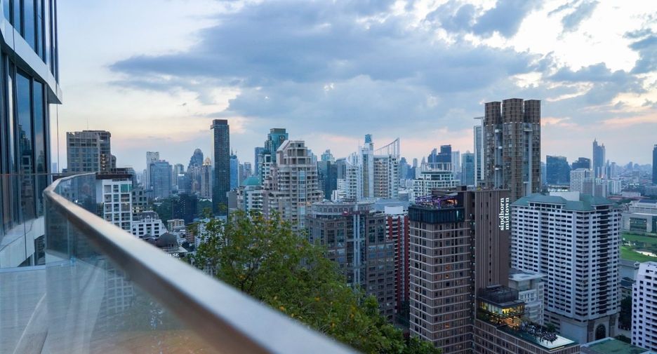 À vendre 3 chambres condo à Pathum Wan, Bangkok