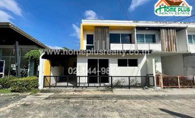 For sale 3 bedrooms townhouse in Min Buri, Bangkok