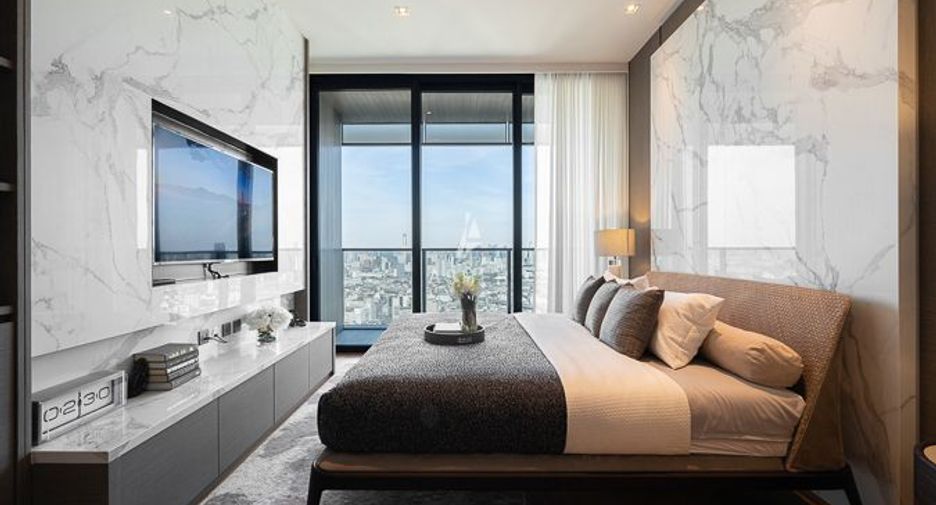 For sale 2 bed condo in Khlong San, Bangkok