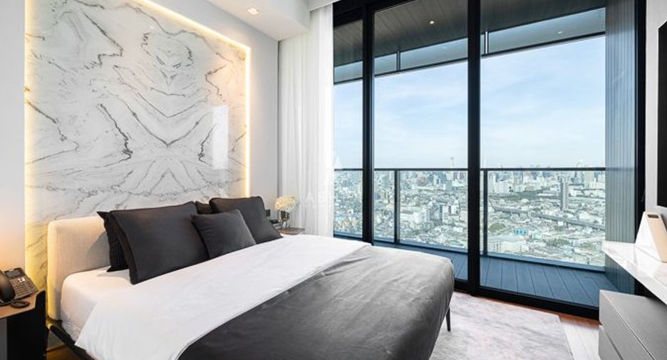 For sale 2 bed condo in Khlong San, Bangkok
