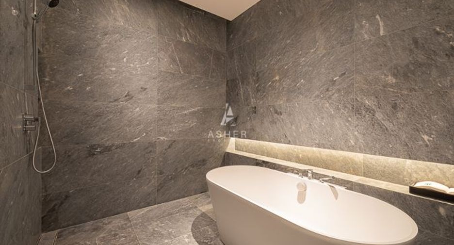 For sale 2 bed condo in Khlong San, Bangkok