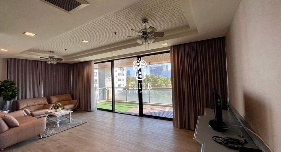 For rent 3 ベッドルーム condo in Pathum Wan, Bangkok