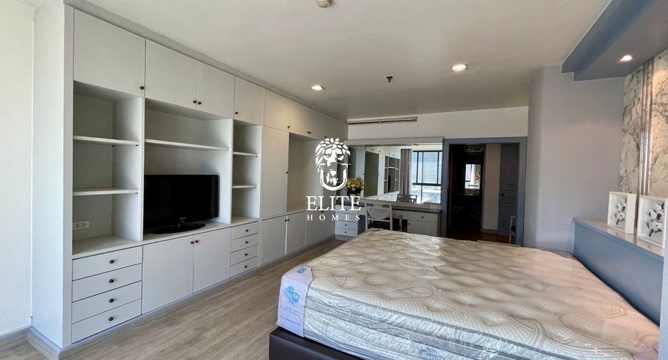 For rent 3 ベッドルーム condo in Pathum Wan, Bangkok