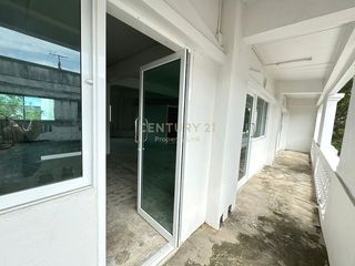 For rent and for sale retail Space in Mueang Samut Sakhon, Samut Sakhon