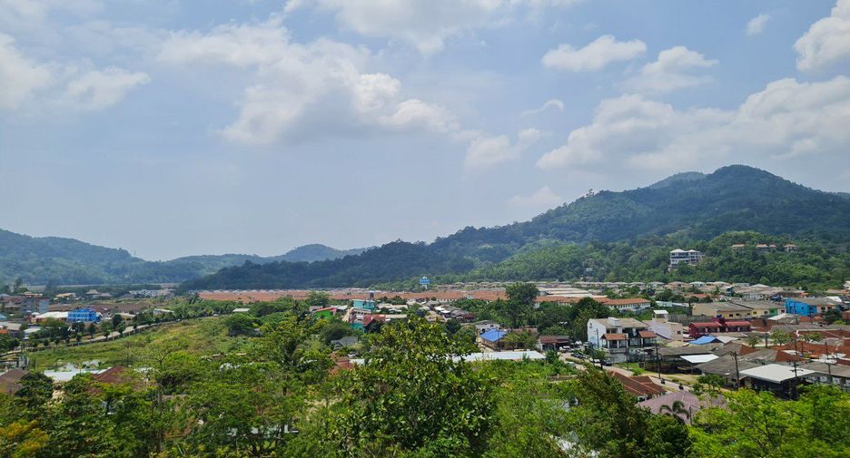 For rent 2 bedrooms condo in Kathu, Phuket
